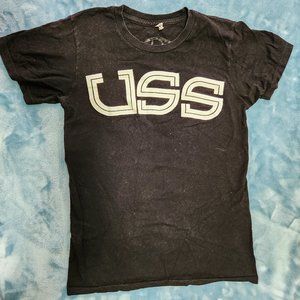 USS (Ubiquitous Synergy Seeker) band T-shirt - W's Small